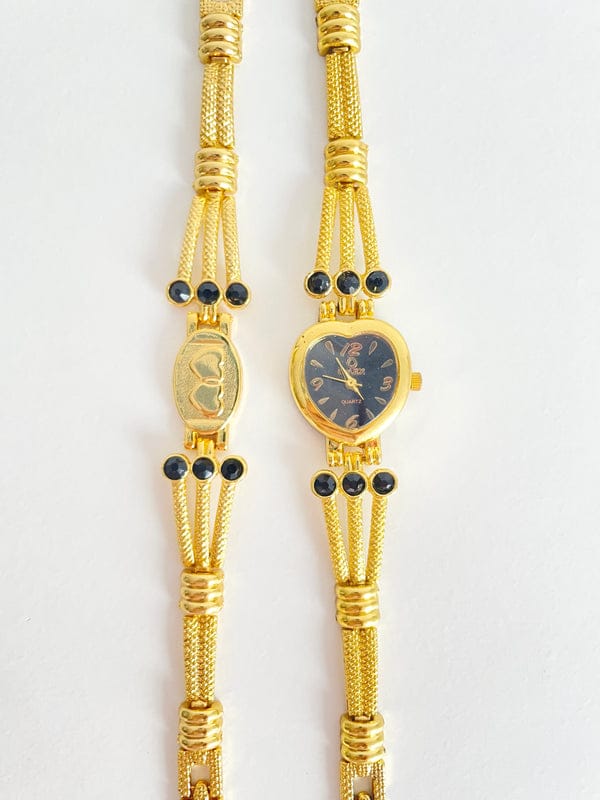 Single Folding Buckle Alloy Strap Quartz Watch | Stylish Analog Wristwatch with Durable Metal Band | Elegant Daily Wear Timepiece blue